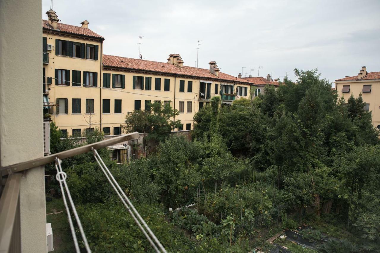 Venetian Mood: Secret Garden * Venecia